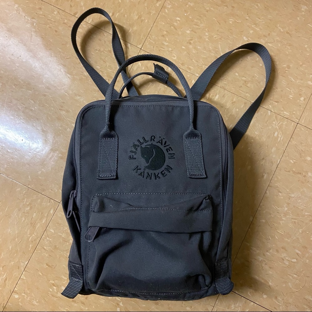 Gray Re-Kanken Mini